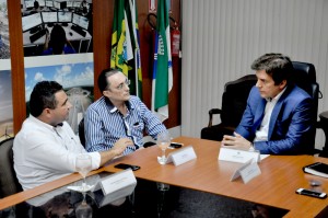 29 12 2015 Reunião com Prefeito de Tibau fot Vivian Galvão 2